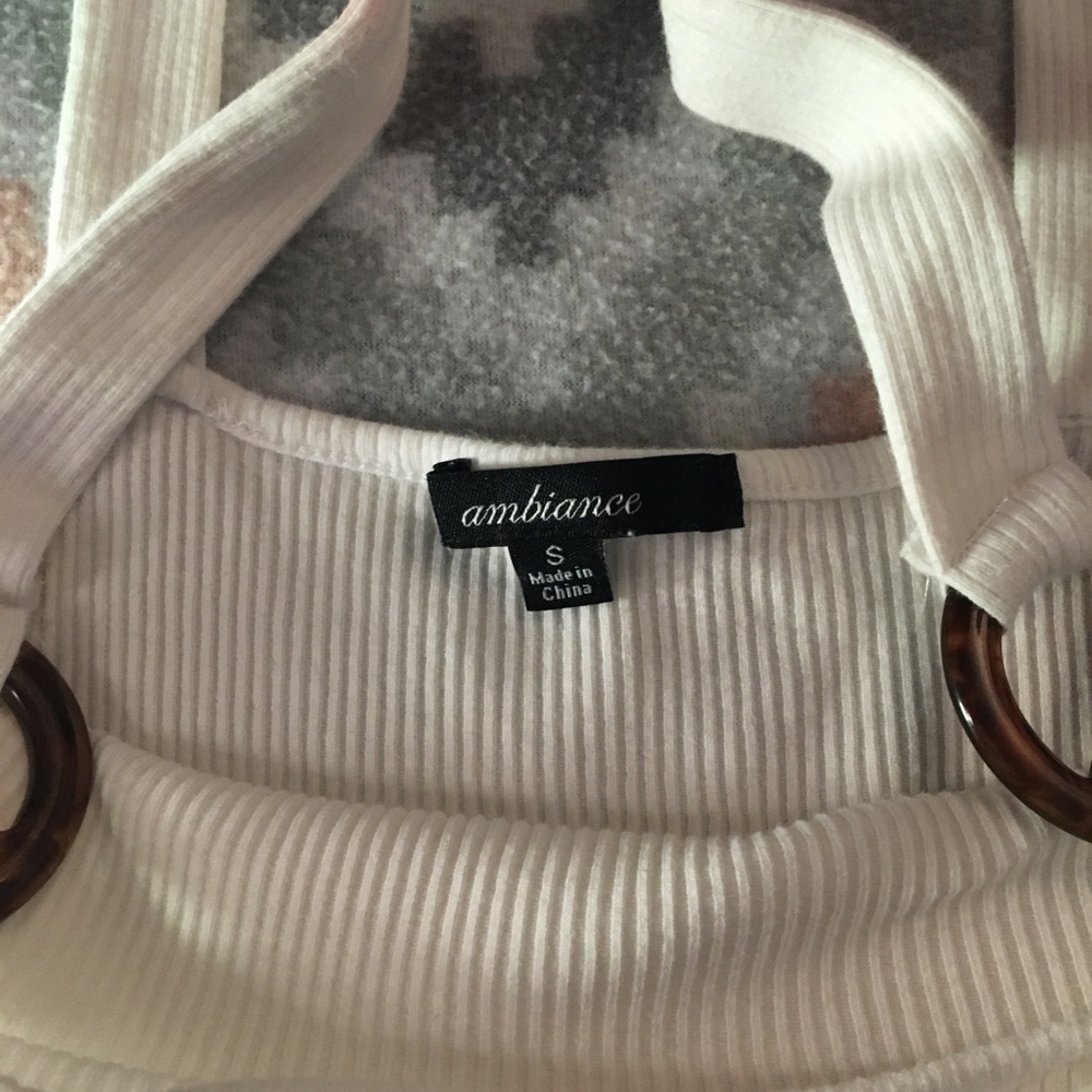 White Tee! - Picture 3 of 5